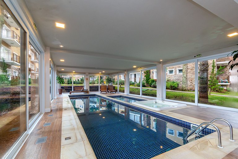 Casa de Pedra | 2 Suítes | Piscina | Jacuzzi
