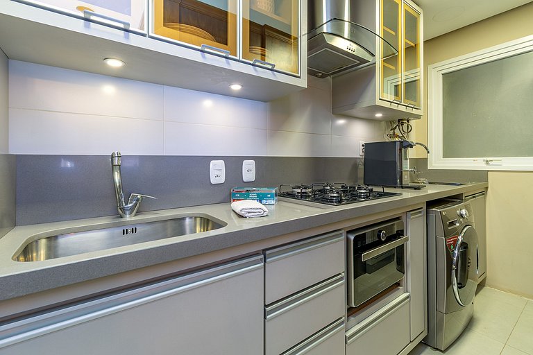 Alto Padrão com lareira, piscina e vista incrível