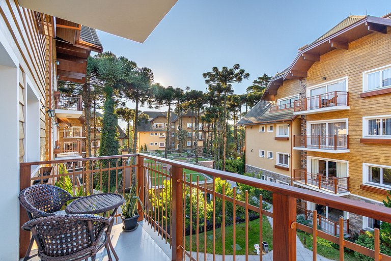 Alto Padrão com lareira, piscina e vista incrível