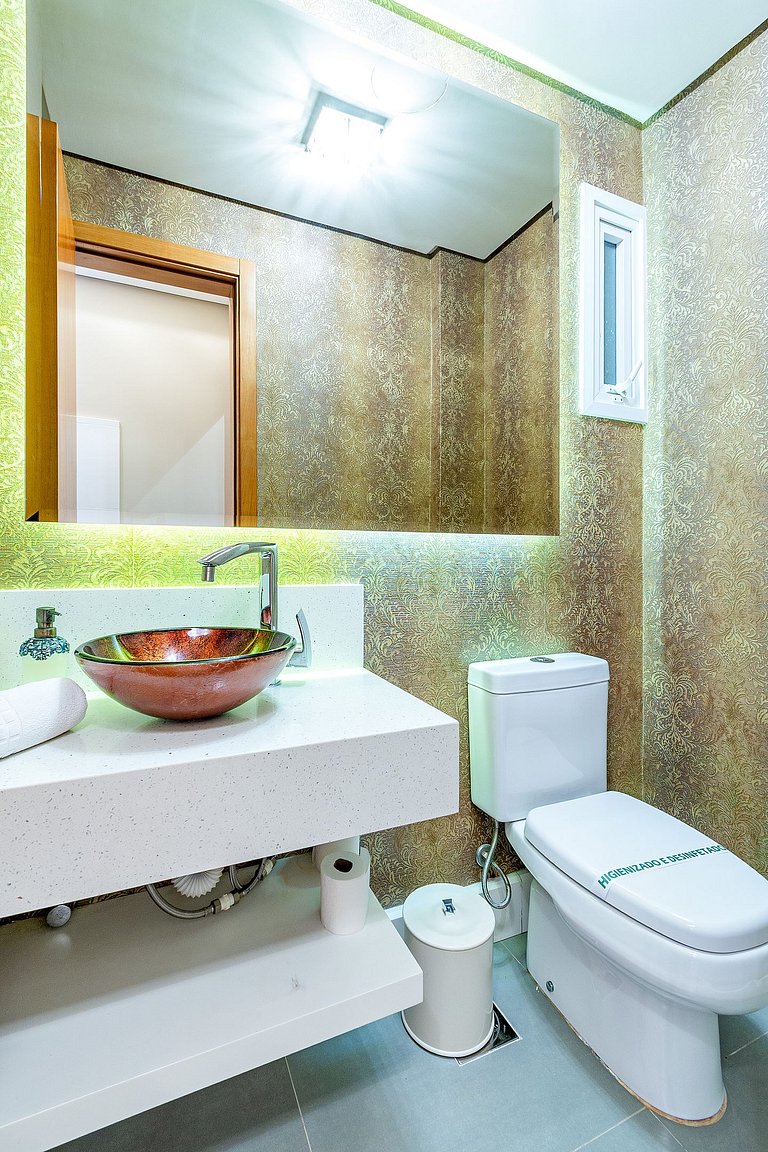 Alto Padrão com lareira, piscina e vista incrível