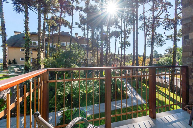Apto LINDO com lareira, piscina aquecida e jacuzzi
