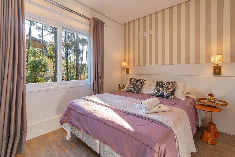 Apto LINDO com lareira, piscina aquecida e jacuzzi